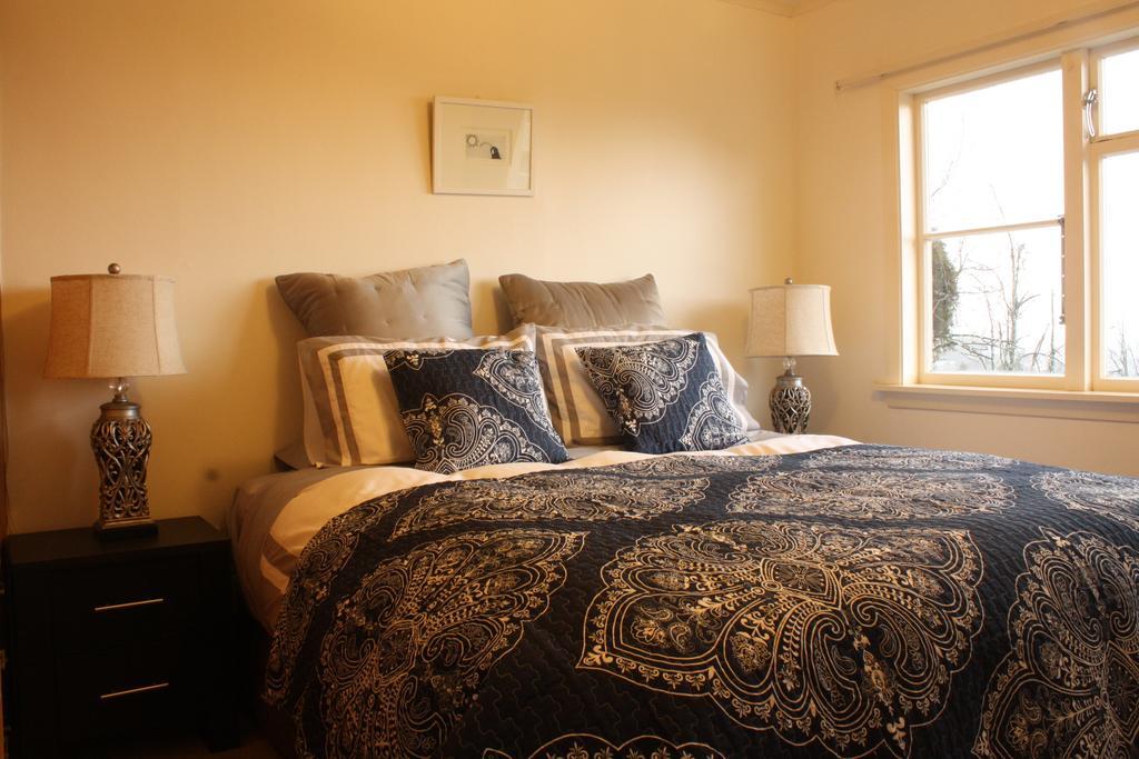 Tahuna Hills Guesthouse Nelson Exterior photo